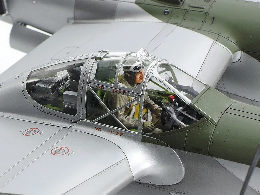 1/48 Tamiya P-38J Lightning 61123 New Version!