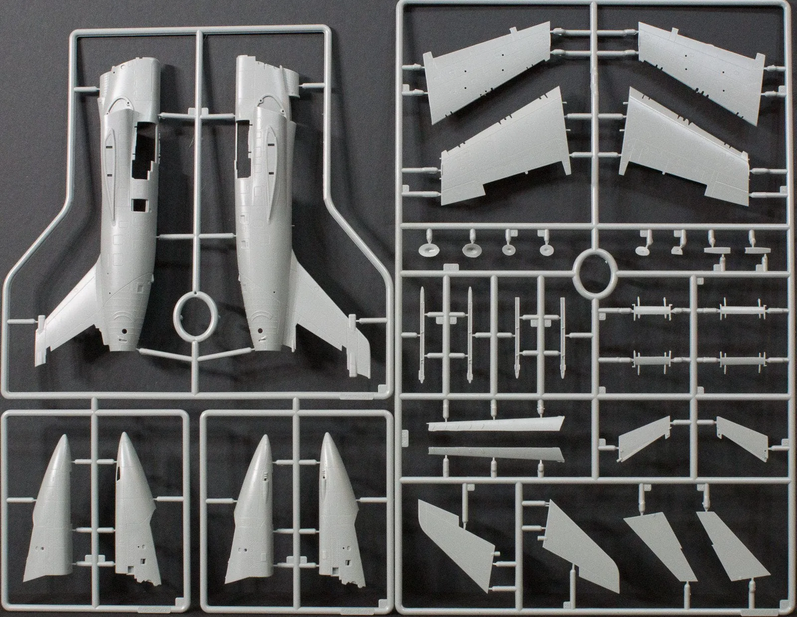 Kinetic Aircraft 1/48 AMX Ground Attack Aircraft Kit