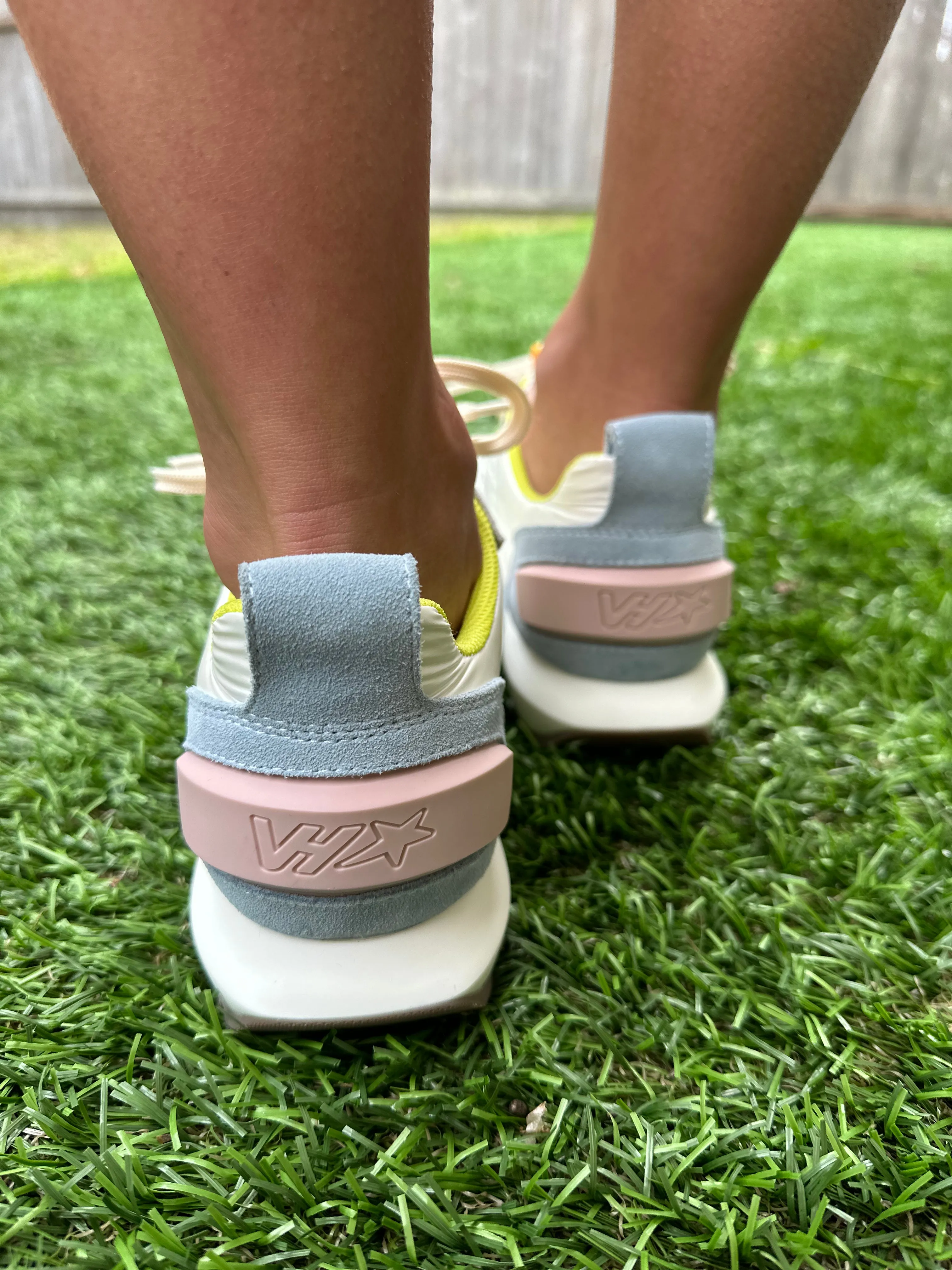 Vintage Havana Miles 2 Sneakers- White/Yellow/Pink