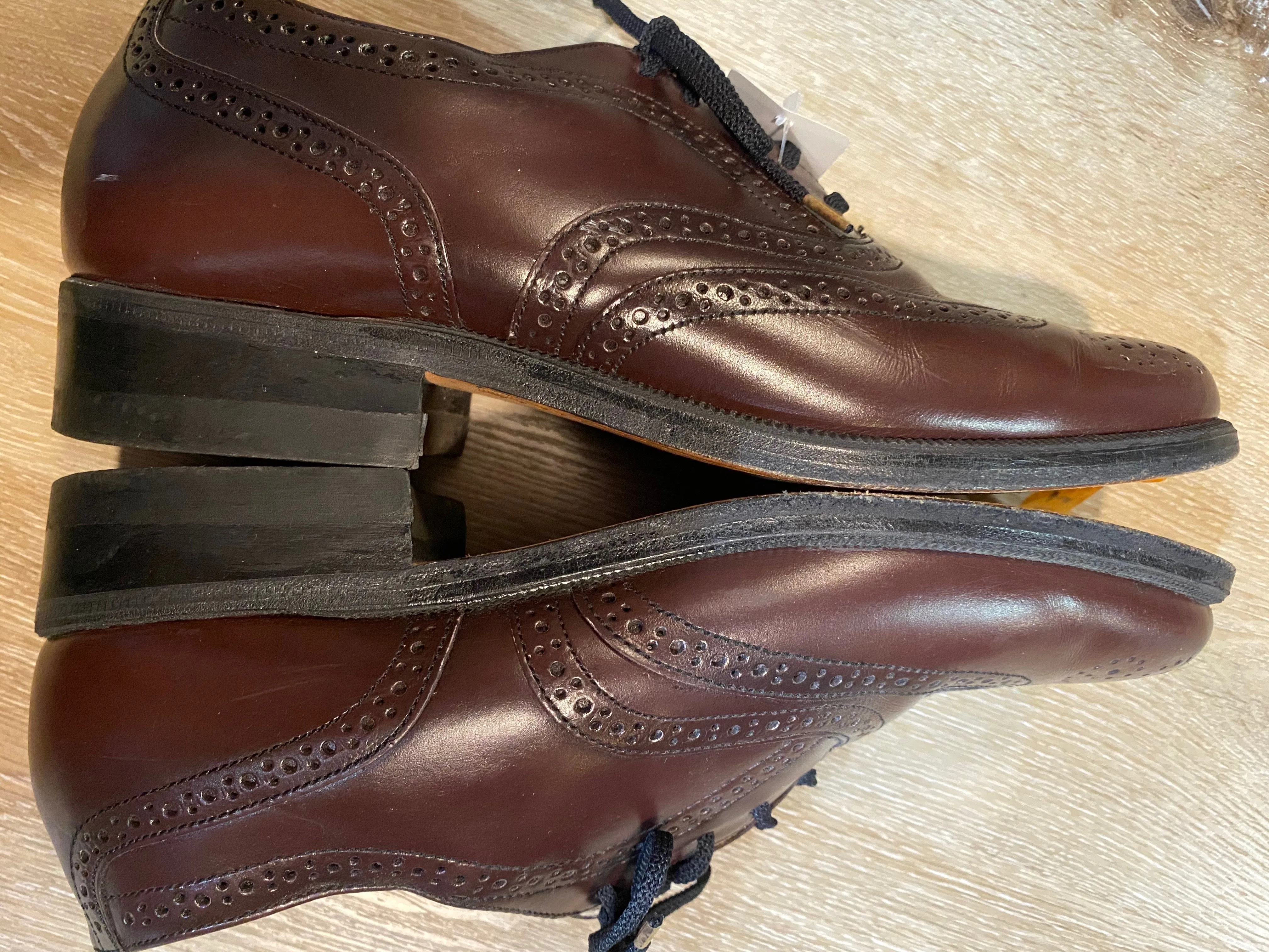 Wingtip Brogue Eaton Birkdale Oxford Shoes 7M 39/40 (Czechoslovakia)